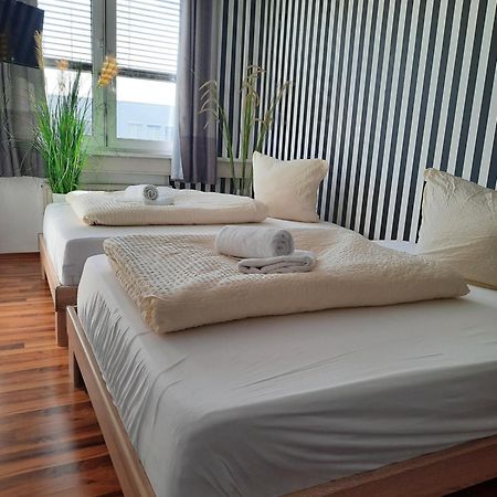 Sleep Well Rooms Stuttgart Bagian luar foto
